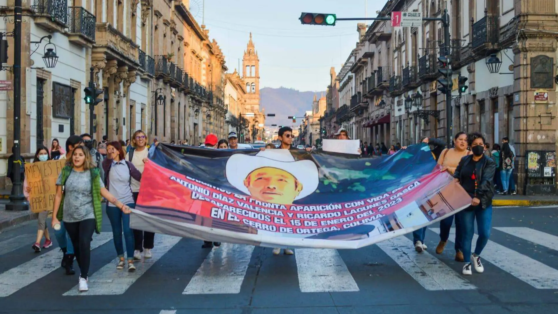 MARCHA COMUNEROS DE AQUILA_JG